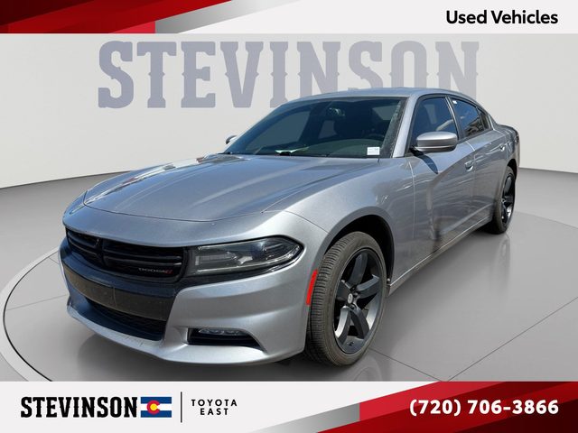 2016 Dodge Charger SXT RWD photo