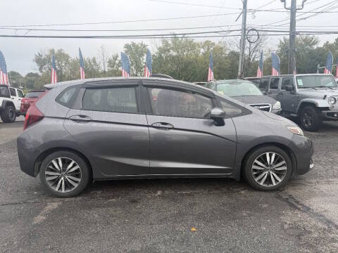 2016 Honda Fit EX FWD photo