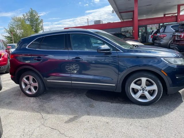 2017 Lincoln MKC Premiere FWD photo