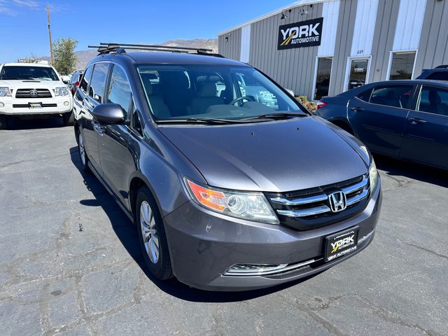 2016 Honda Odyssey SE FWD photo