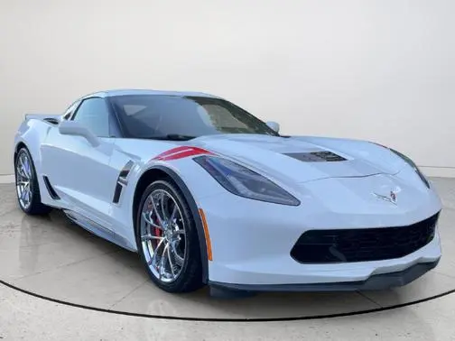 2017 Chevrolet Corvette Grand Sport 2LT RWD photo