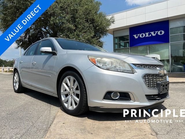 2015 Chevrolet Malibu LT FWD photo