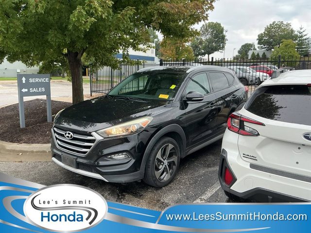 2017 Hyundai Tucson Sport AWD photo