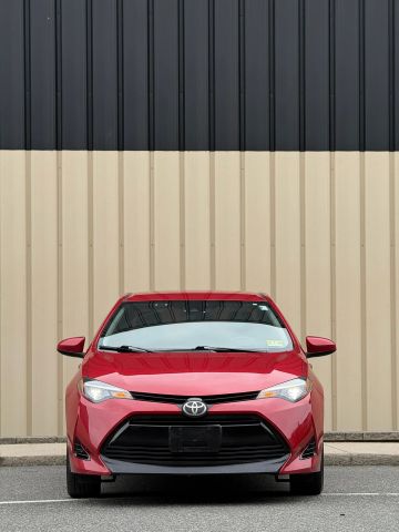 2017 Toyota Corolla LE FWD photo