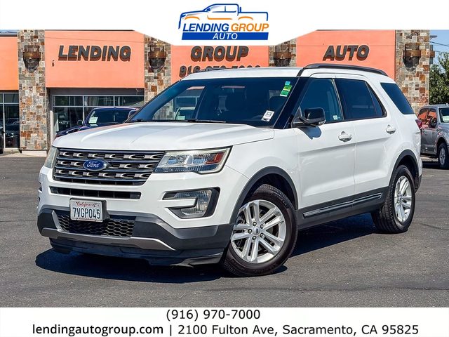 2017 Ford Explorer XLT FWD photo