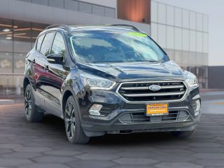2017 Ford Escape Titanium 4WD photo