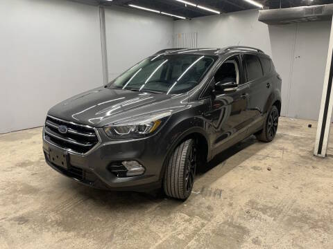 2017 Ford Escape Titanium FWD photo