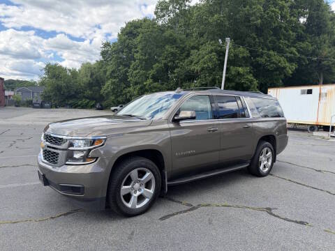 2016 Chevrolet Suburban LT 4WD photo