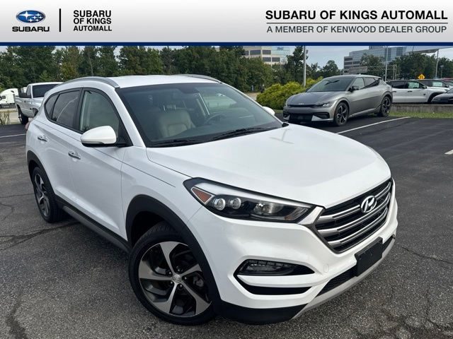 2017 Hyundai Tucson Limited AWD photo