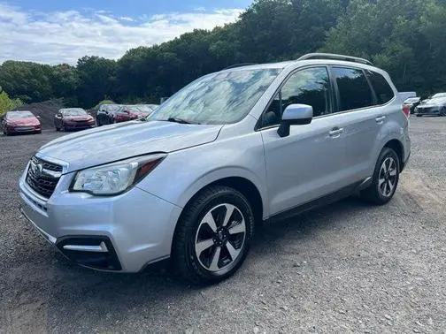 2017 Subaru Forester Premium AWD photo