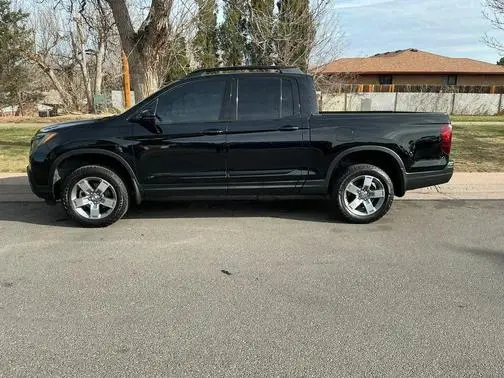 2017 Honda Ridgeline Black Edition AWD photo