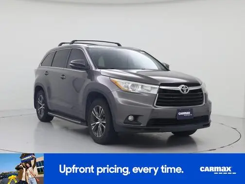 2016 Toyota Highlander XLE FWD photo