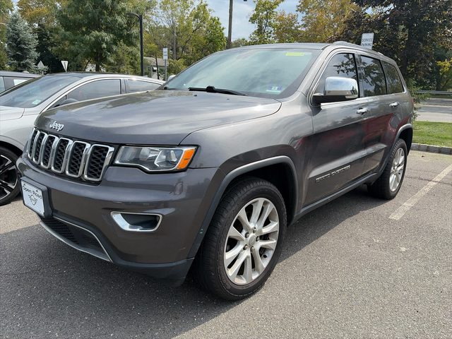 2017 Jeep Grand Cherokee Limited 4WD photo