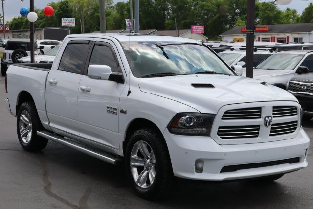 2017 Ram 1500 Sport 4WD photo