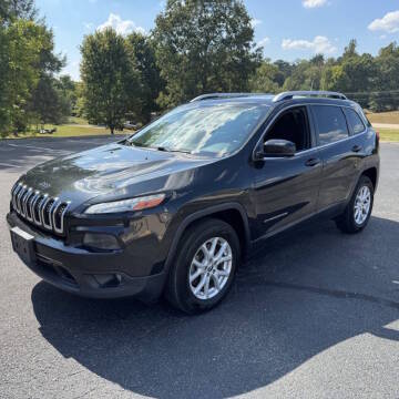 2016 Jeep Cherokee Latitude 4WD photo