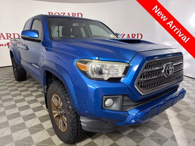 2017 Toyota Tacoma TRD Sport RWD photo