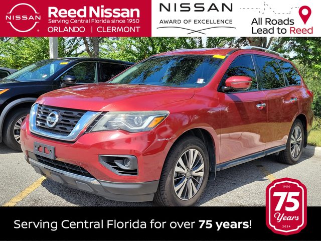 2017 Nissan Pathfinder S FWD photo