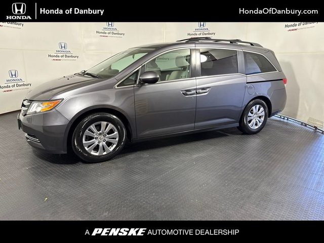 2016 Honda Odyssey SE FWD photo