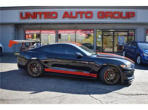 2017 Ford Mustang Shelby GT350 RWD photo