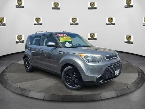 2016 Kia Soul Base FWD photo