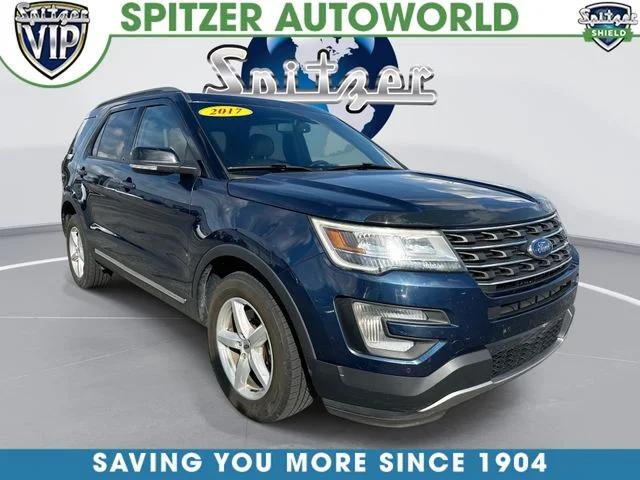2017 Ford Explorer XLT 4WD photo