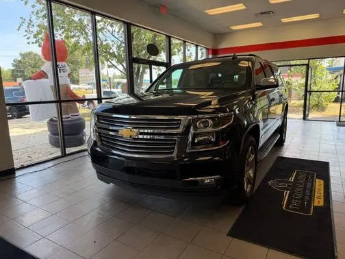 2016 Chevrolet Suburban LTZ 4WD photo