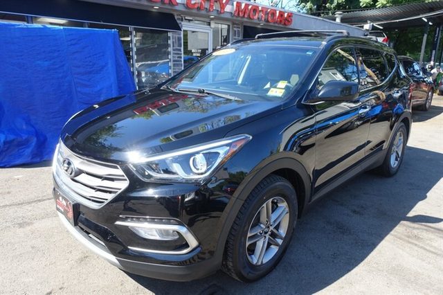 2017 Hyundai Santa Fe Sport 2.4L AWD photo