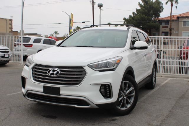 2017 Hyundai Santa Fe Limited FWD photo