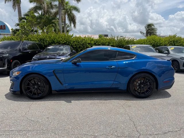 2017 Ford Mustang Shelby GT350 RWD photo