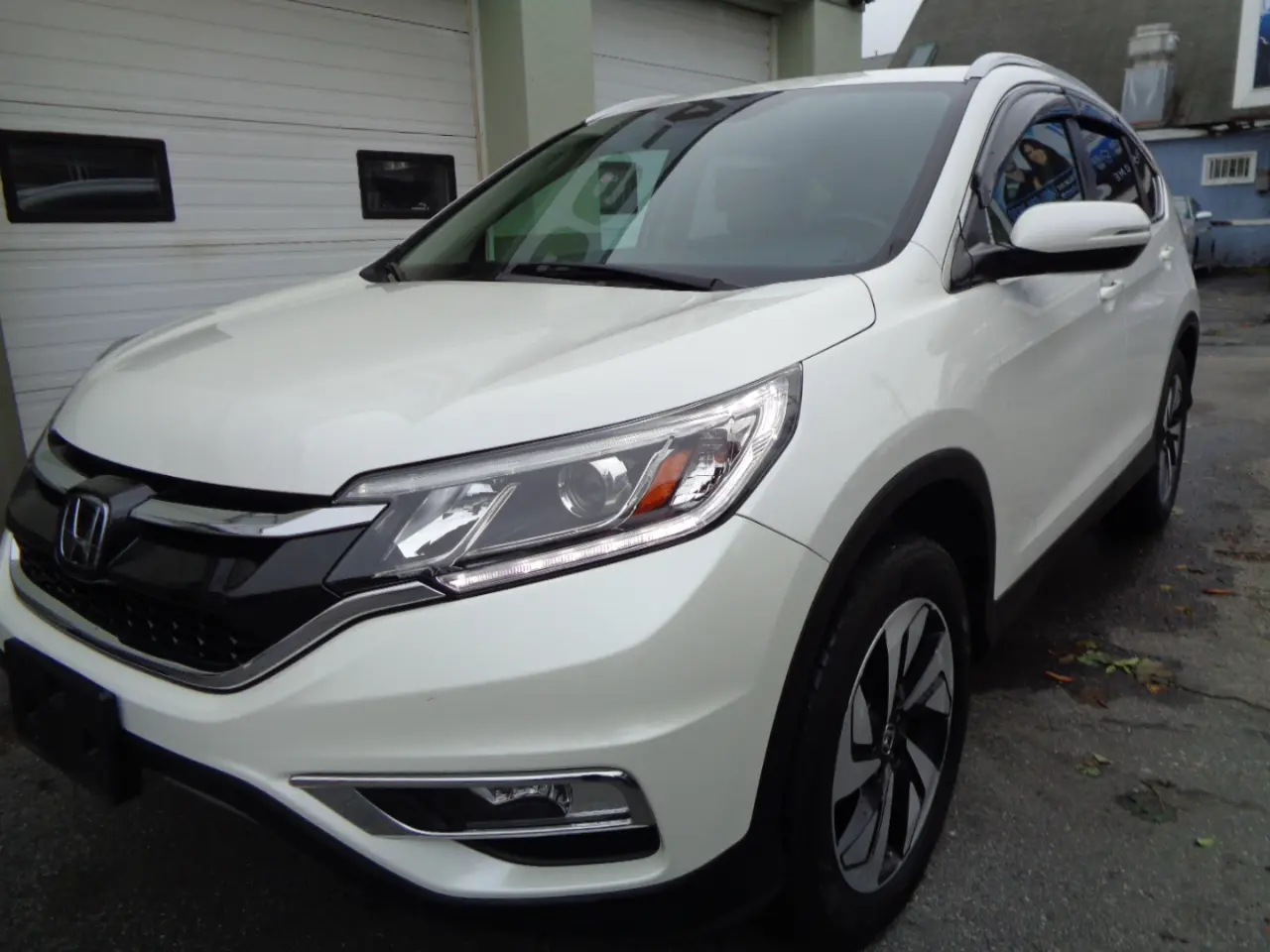 2016 Honda CR-V Touring AWD photo
