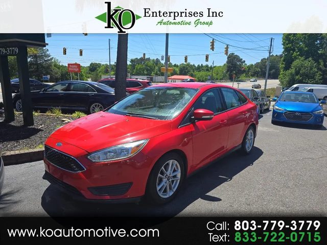 2016 Ford Focus SE FWD photo