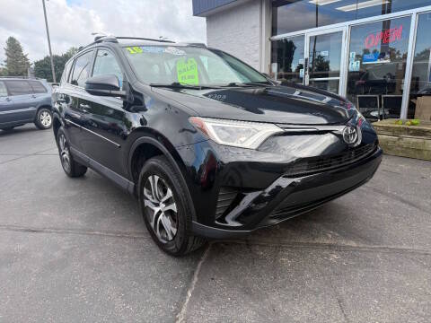 2016 Toyota RAV4 LE FWD photo