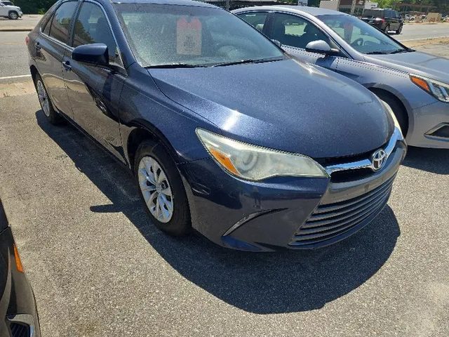 2017 Toyota Camry LE FWD photo