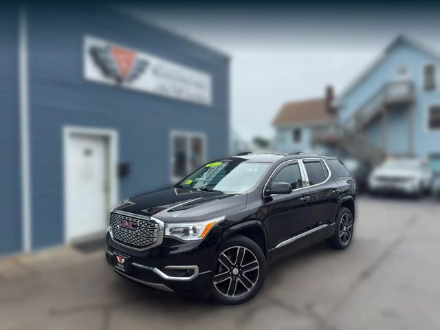 2017 GMC Acadia Denali AWD photo