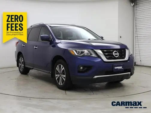 2017 Nissan Pathfinder SL 4WD photo