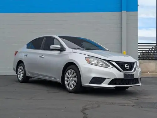2016 Nissan Sentra S FWD photo
