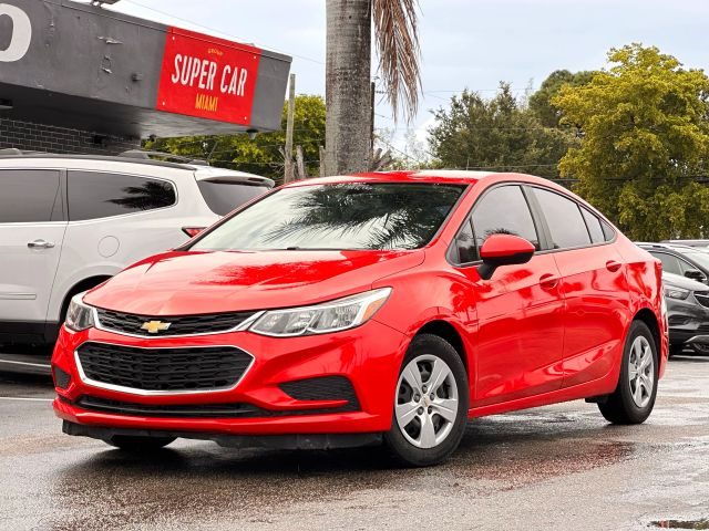 2017 Chevrolet Cruze LS FWD photo