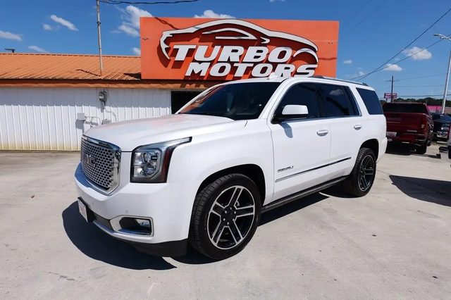 2016 GMC Yukon Denali RWD photo