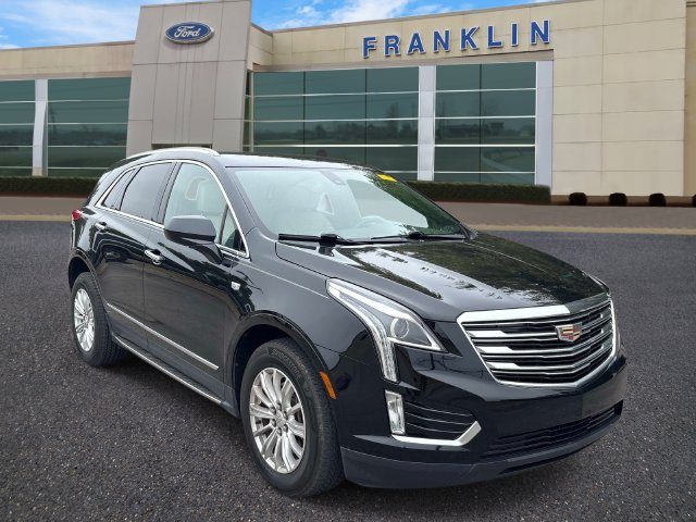 2017 Cadillac XT5 FWD FWD photo