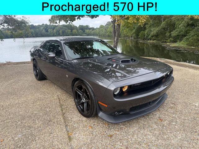 2016 Dodge Challenger 392 Hemi Scat Pack Shaker RWD photo
