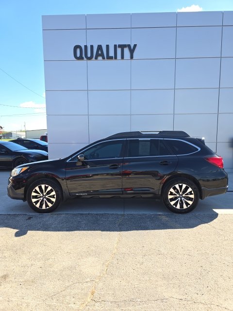 2017 Subaru Outback Limited AWD photo