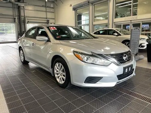 2016 Nissan Altima 2.5 S FWD photo
