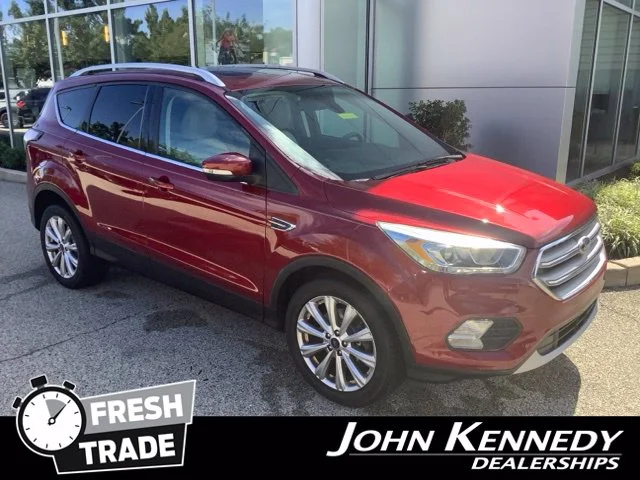 2017 Ford Escape Titanium FWD photo