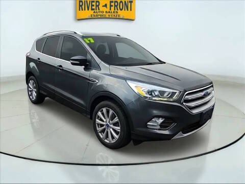 2017 Ford Escape Titanium 4WD photo
