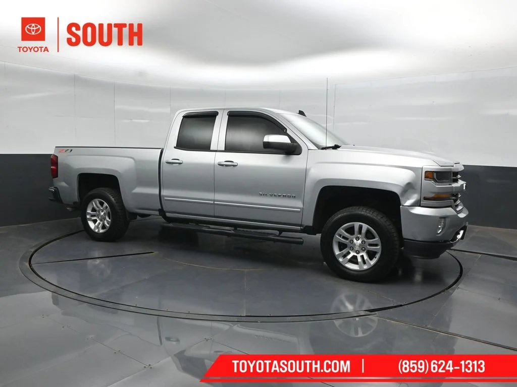 2017 Chevrolet Silverado 1500 LT 4WD photo