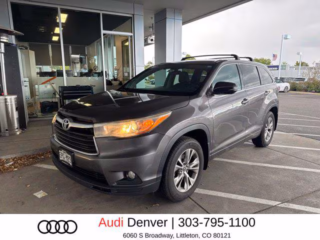 2016 Toyota Highlander LE Plus AWD photo
