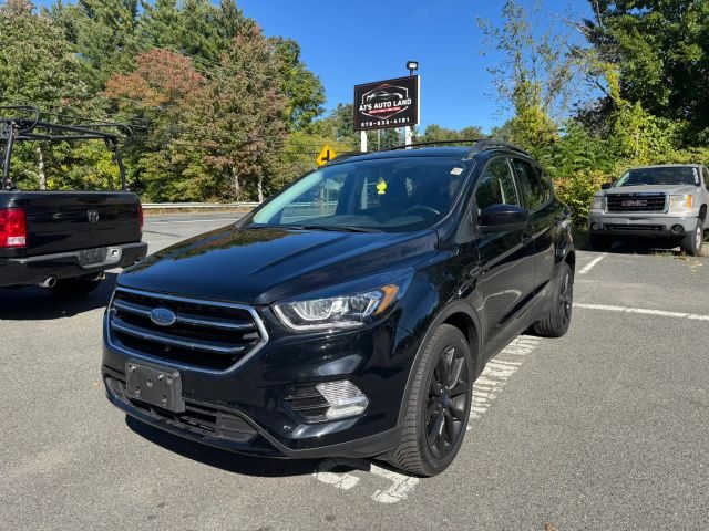 2017 Ford Escape SE 4WD photo