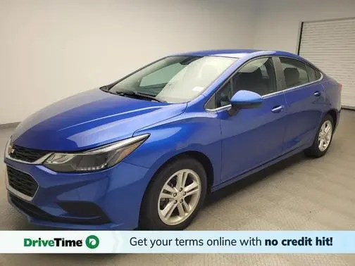 2017 Chevrolet Cruze LT FWD photo
