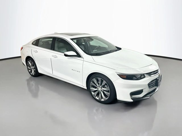 2017 Chevrolet Malibu Premier FWD photo