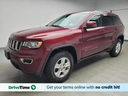 2017 Jeep Grand Cherokee Laredo 4WD photo
